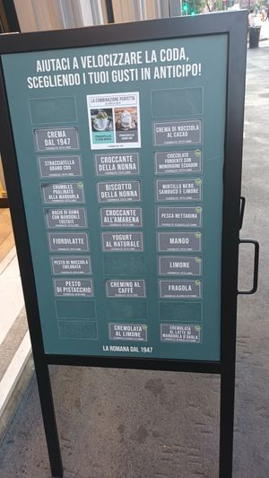 Clearly labeled vegan options at Gelateria La Romana - Viale Col di Lana in Milan