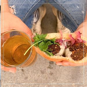 Pita flafel at Kukla in Valencia