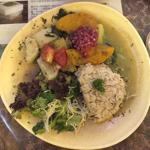 wholesome main at Bowls in Hong Kong Island