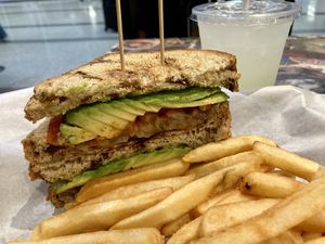 Avocado melt (no cheese) with fries and lemonade  at LAX - Barney's Beanery - T2 in Los Angeles