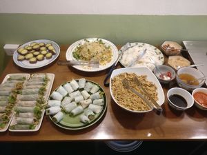 Fresh buffet at VeganHome in Hanoi