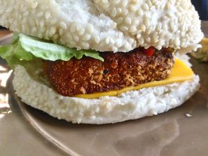 Burger at Kind Kitchen in Porto