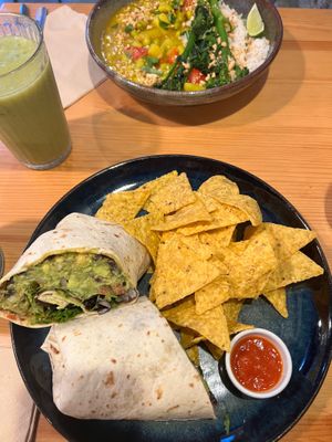  at Kind Kitchen in Porto