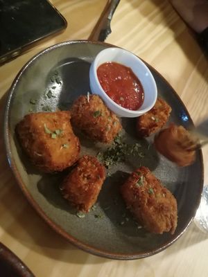  at Kind Kitchen in Porto