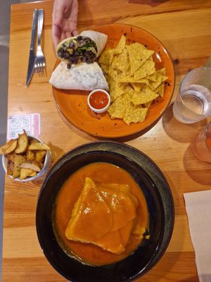  at Kind Kitchen in Porto