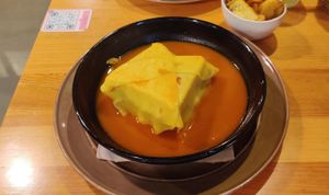  at Kind Kitchen in Porto