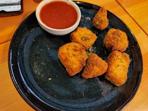  at Kind Kitchen in Porto