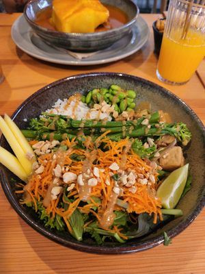  at Kind Kitchen in Porto