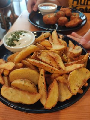 fries at Kind Kitchen in Porto