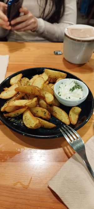 Patatas con mao at Kind Kitchen in Porto