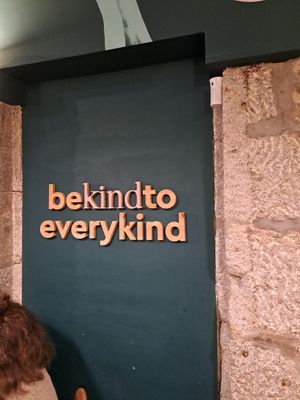  at Kind Kitchen in Porto