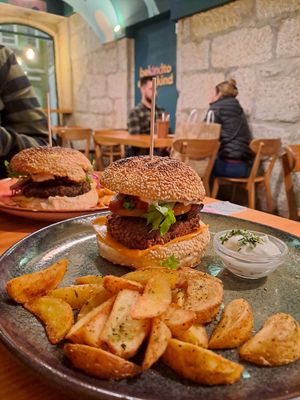  at Kind Kitchen in Porto