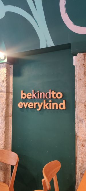  at Kind Kitchen in Porto