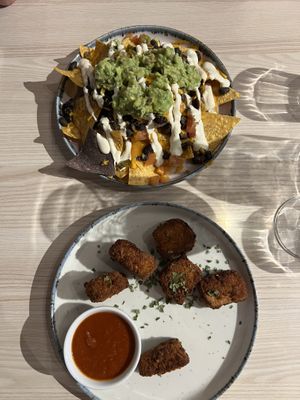 Starters - Nachos and Tofu Nuggets!  at Kind Kitchen in Porto