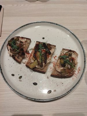  at Kind Kitchen in Porto