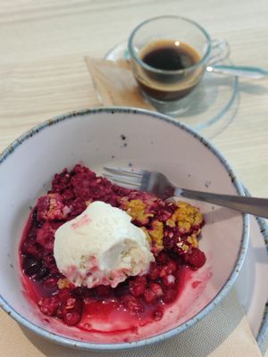  at Kind Kitchen in Porto