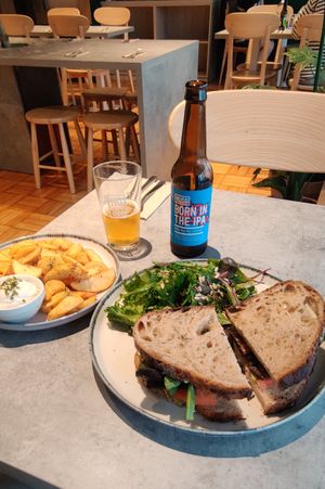  at Kind Kitchen in Porto