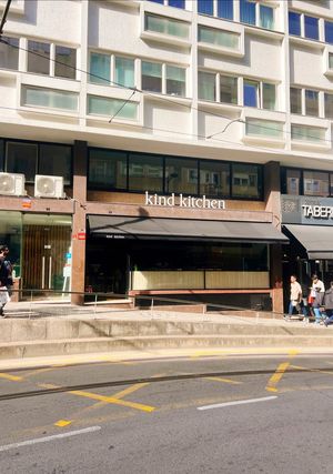  at Kind Kitchen in Porto