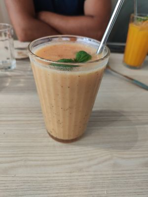 Smoothie at Kind Kitchen in Porto