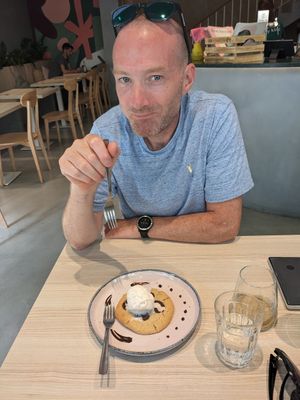  at Kind Kitchen in Porto