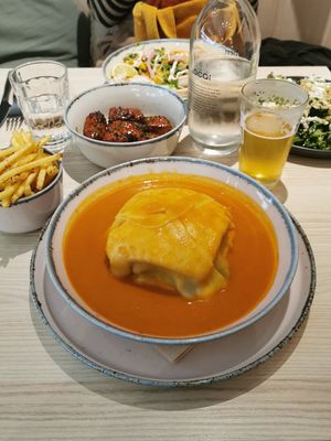  at Kind Kitchen in Porto