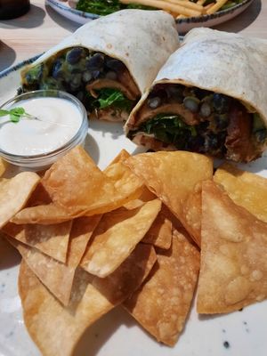  at Kind Kitchen in Porto