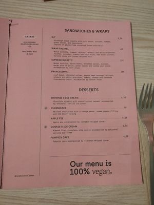  at Kind Kitchen in Porto