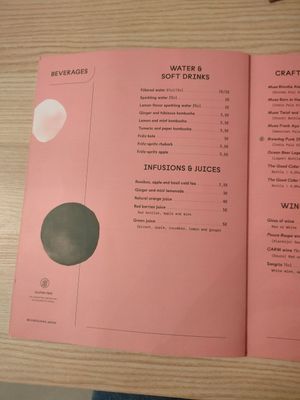  at Kind Kitchen in Porto