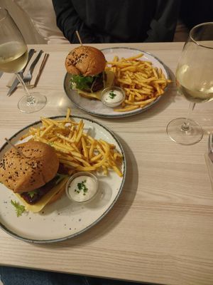  at Kind Kitchen in Porto