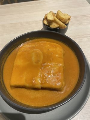   at Kind Kitchen in Porto