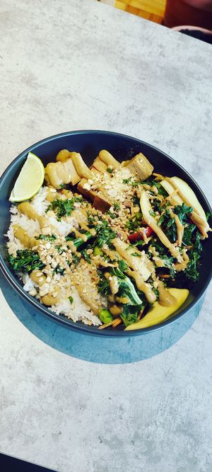 Thai at Kind Kitchen in Porto