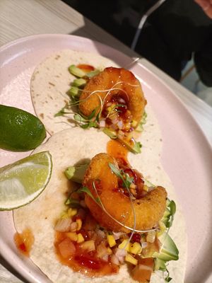 Tacos de gambas at Kind Kitchen in Porto