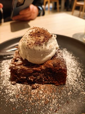 Brownie at Kind Kitchen in Porto