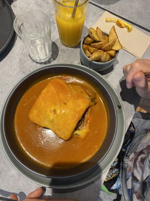 francesinha  at Kind Kitchen in Porto
