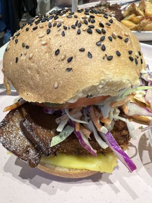 Seitan bacon burger closeup   at Kind Kitchen in Porto