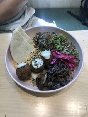 Middle eastern bowl  at Kind Kitchen in Porto