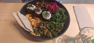  at Kind Kitchen in Porto