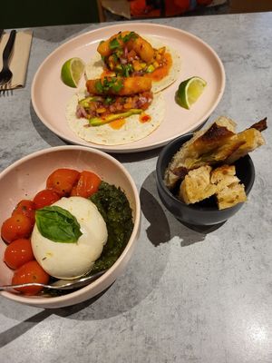  at Kind Kitchen in Porto