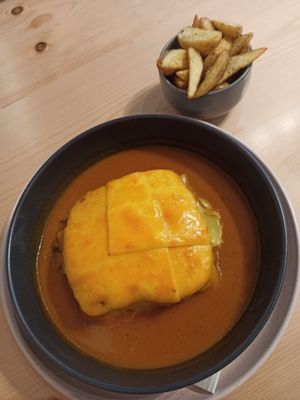  at Kind Kitchen in Porto