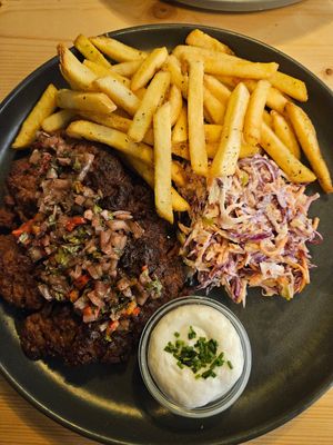  at Kind Kitchen in Porto