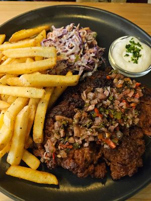  at Kind Kitchen in Porto