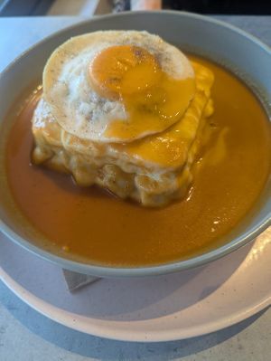 Francesinha at Kind Kitchen in Porto