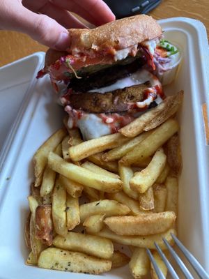 good burger, too salty fries at Kind Kitchen in Porto