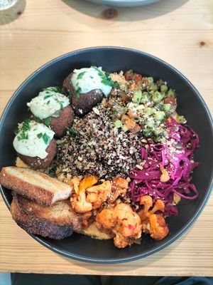  at Kind Kitchen in Porto