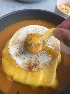   at Kind Kitchen in Porto