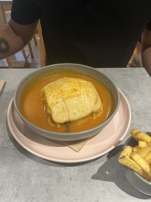 Le Francesinha   at Kind Kitchen in Porto