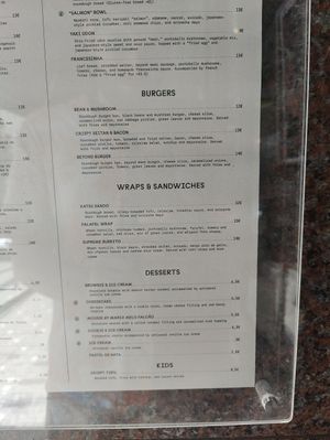  at Kind Kitchen in Porto