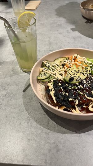 „Salmon“ Bowl 🤤  at Kind Kitchen in Porto