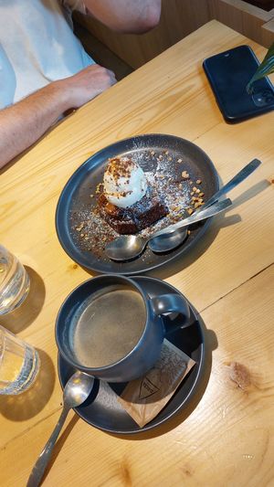  at Kind Kitchen in Porto