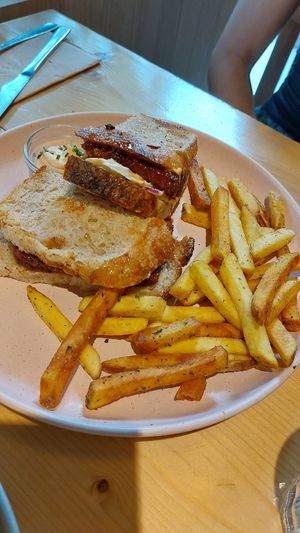  at Kind Kitchen in Porto